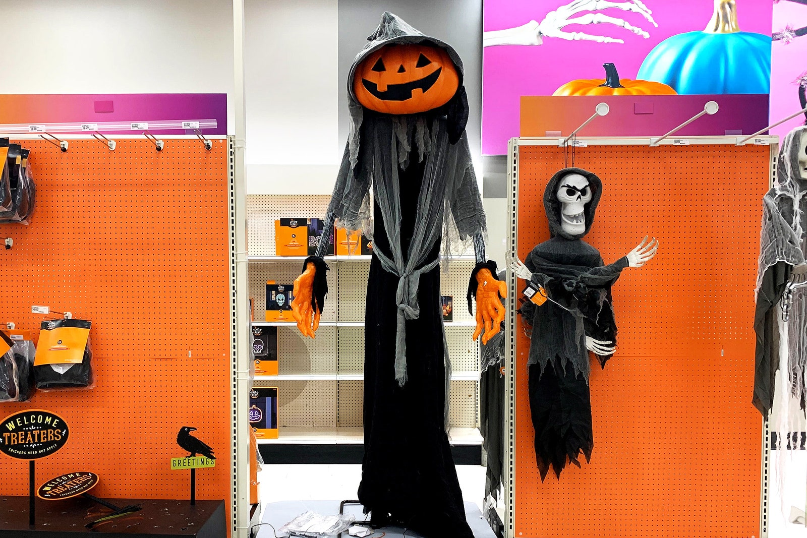 TikTok-Hyped Halloween Decor Is Out of Control